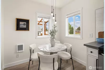 1325 Broadway, Everett, WA 98201 - Photo 7