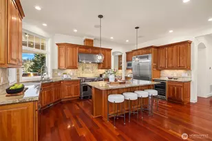 9750 SE 5th St, Bellevue, WA 98004 - Photo 15