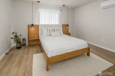 2302 E Pike Street, Seattle, WA 98122 - Photo 11