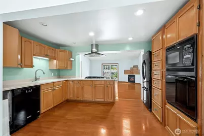 4905 234th St. SW, Mountlake Terrace, WA 98043 - Photo 9
