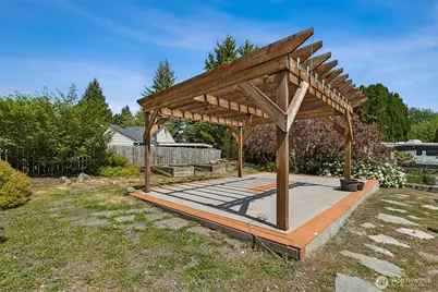 4905 234th St. SW, Mountlake Terrace, WA 98043 - Photo 17