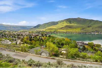 820 W Golf Course Drive, Chelan, WA 98816 - Photo 37