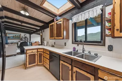 820 W Golf Course Drive, Chelan, WA 98816 - Photo 15
