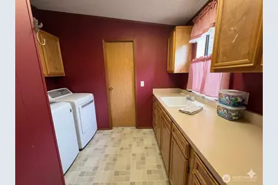 9647 Case Road SW, Olympia, WA 98512 - Photo 13
