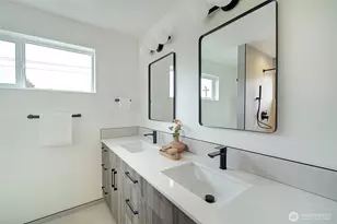 7912 34th Ave SW, Seattle, WA 98126 - Photo 9