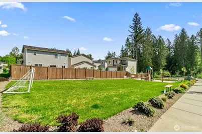 7121 42nd Place NE, Marysville, WA 98270 - Photo 29