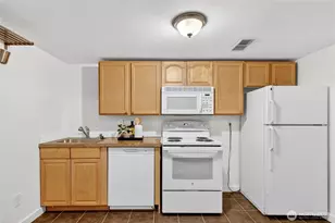 6530 44th Ave SW, Seattle, WA 98136 - Photo 29