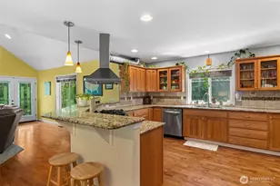 4443 Boston Harbor Rd NE, Olympia, WA 98506 - Photo 5