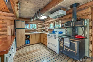 138 Milky Way, Orcas Island, WA 98245 - Photo 7