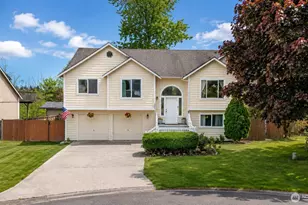 13807 69th Ave Ct E, Puyallup, WA 98373 - Photo 1
