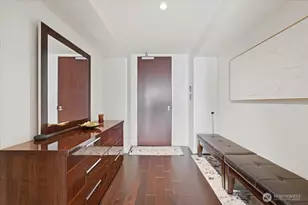 10700 NE 4th St, Bellevue, WA 98004 - Photo 17