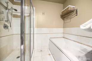 6401 Lake Wa Blvd NE, Kirkland, WA 98033 - Photo 23
