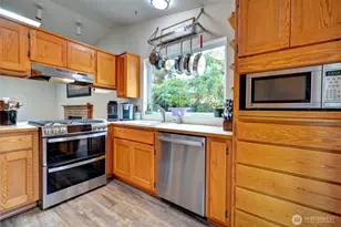 2811 116th Ave NE, Lake Stevens, WA 98258 - Photo 11