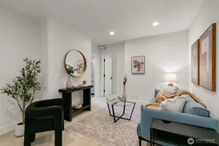 117 John St, Seattle, WA 98109 - Photo 5