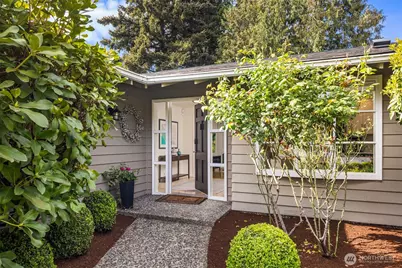 8320 SE 62nd Street, Mercer Island, WA 98040 - Photo 5