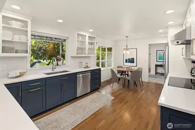 8320 SE 62nd Street, Mercer Island, WA 98040 - Photo 13