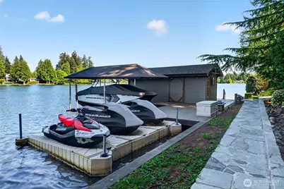 21421 Snag Island Drive E, Lake Tapps, WA 98391 - Photo 13