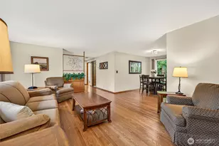 807 Jefferson Ave NE, Renton, WA 98056 - Photo 5