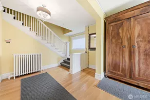 211 14th Ave E, Seattle, WA 98112 - Photo 5
