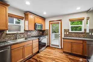 4530 5th Dr SE, Everett, WA 98203 - Photo 5
