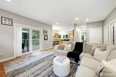 12326 24th Avenue NE, Seattle, WA 98125 - Photo 11