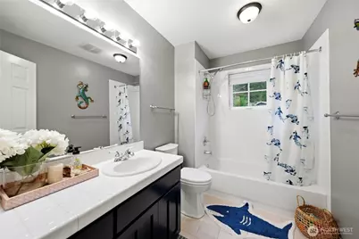 12326 24th Avenue NE, Seattle, WA 98125 - Photo 23