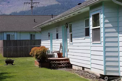693 Temple Avenue, Morton, WA 98356 - Photo 21