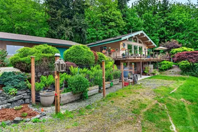 10427 Sunrise Beach Drive NW, Gig Harbor, WA 98332 - Photo 33