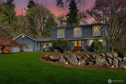 7238 Lakemont Boulevard SE, Bellevue, WA 98006 - Photo 3