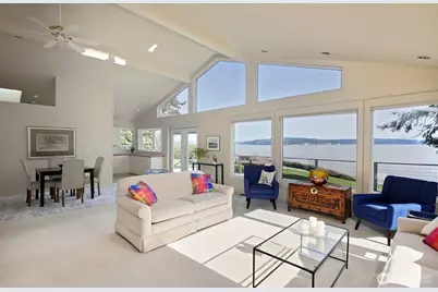 2693 North Bluff Road, Greenbank, WA 98253 - Photo 15