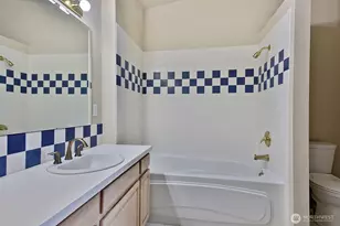 2693 N Bluff Rd, Greenbank, WA 98253 - Photo 19