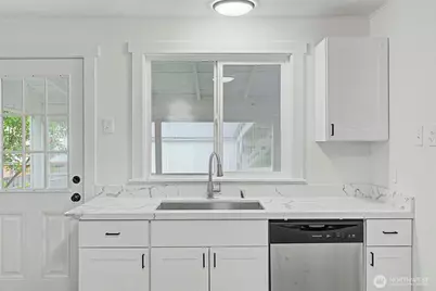 614 N Pearl Street, Centralia, WA 98531 - Photo 9