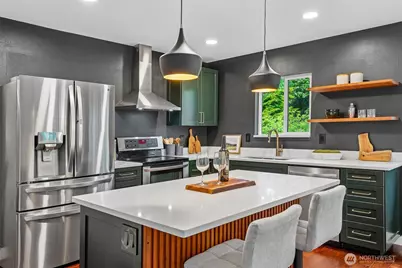 8008 S 122nd Street, Seattle, WA 98178 - Photo 15