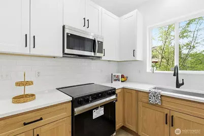 4604 20th Way NE, Olympia, WA 98516 - Photo 11