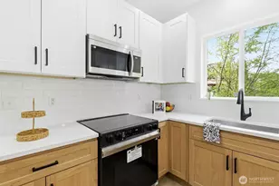 4604 20th Way NE, Olympia, WA 98516 - Photo 11