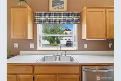 5042 Chambers Creek Loop SE, Olympia, WA 98501 - Photo 13