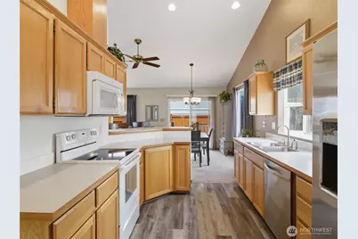 5042 Chambers Creek Loop SE, Olympia, WA 98501 - Photo 11