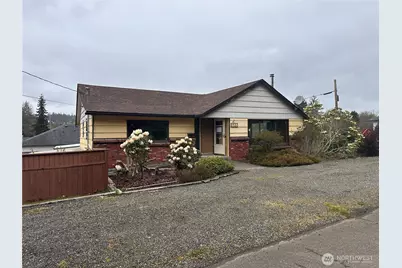 1521 Laura Street, Aberdeen, WA 98520 - Photo 1