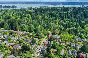 2503 E Newton St, Seattle, WA 98112 - Photo 9