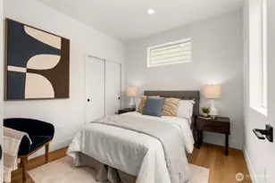 358 N 74th St, Seattle, WA 98103 - Photo 17