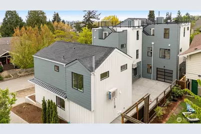 358 N 74th Street, Seattle, WA 98103 - Photo 33