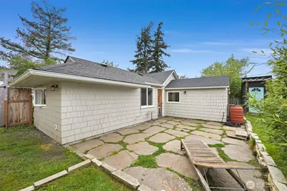 1210 Logan Street, Bellingham, WA 98225 - Photo 27