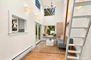 2568 28th Ave W, Seattle, WA 98199 - Photo 9
