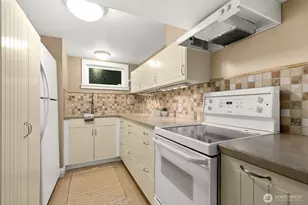 2568 28th Ave W, Seattle, WA 98199 - Photo 27