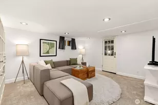 2568 28th Ave W, Seattle, WA 98199 - Photo 23