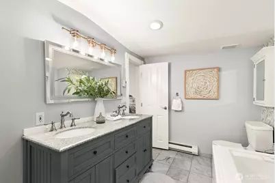 2568 28th Avenue W, Seattle, WA 98199 - Photo 21