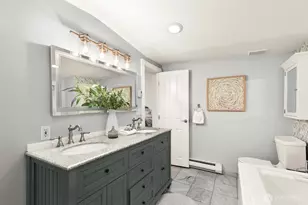 2568 28th Ave W, Seattle, WA 98199 - Photo 21
