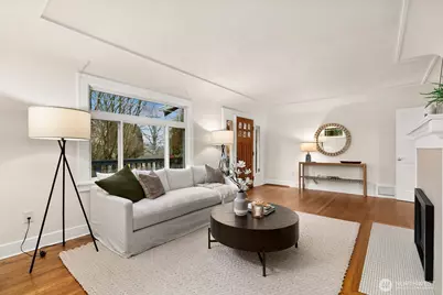 2568 28th Avenue W, Seattle, WA 98199 - Photo 5