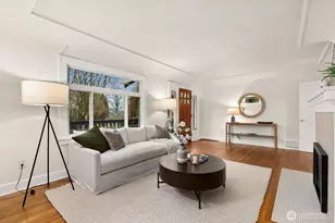 2568 28th Ave W, Seattle, WA 98199 - Photo 5