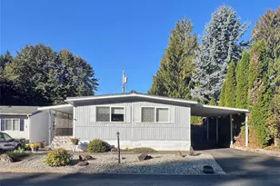 7300 32nd Ave NE, Olympia, WA 98516 - Photo 3
